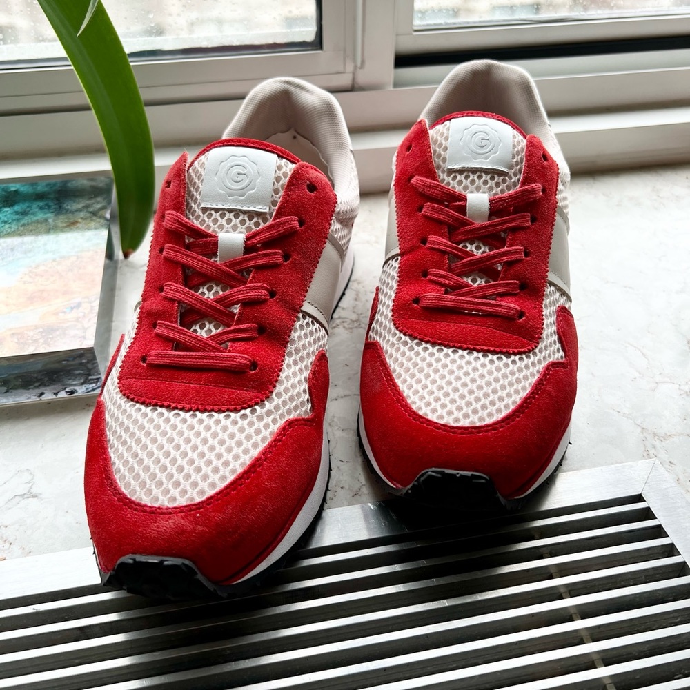 Terrific looking Greats McCaren Sneaker almost brand new (worn once)